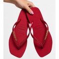 Chinelo Feminino com Glitter e Pingentes Elegante
