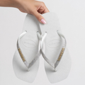 Chinelo Feminino com Glitter e Pingentes Elegante - Nova Tendência