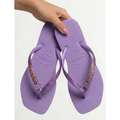 Chinelo Feminino com Glitter e Pingentes Elegante