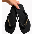 Chinelo Feminino com Glitter e Pingentes Elegante - Nova Tendência